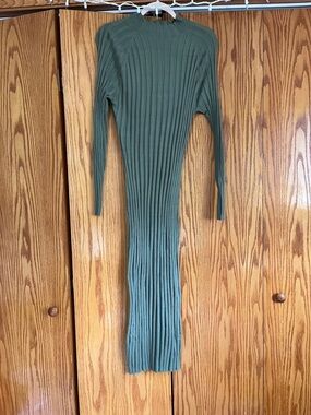 In Bloom Olive Green Ribbed Long Sleeve Maxi Sweater Dress Size Medium